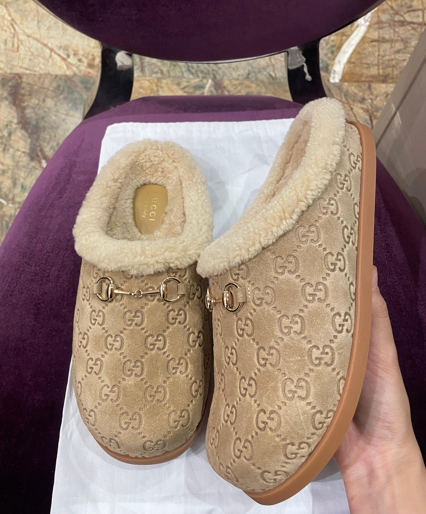 GUCCI Horsebit GG Beige shearling-trimmed suede mules