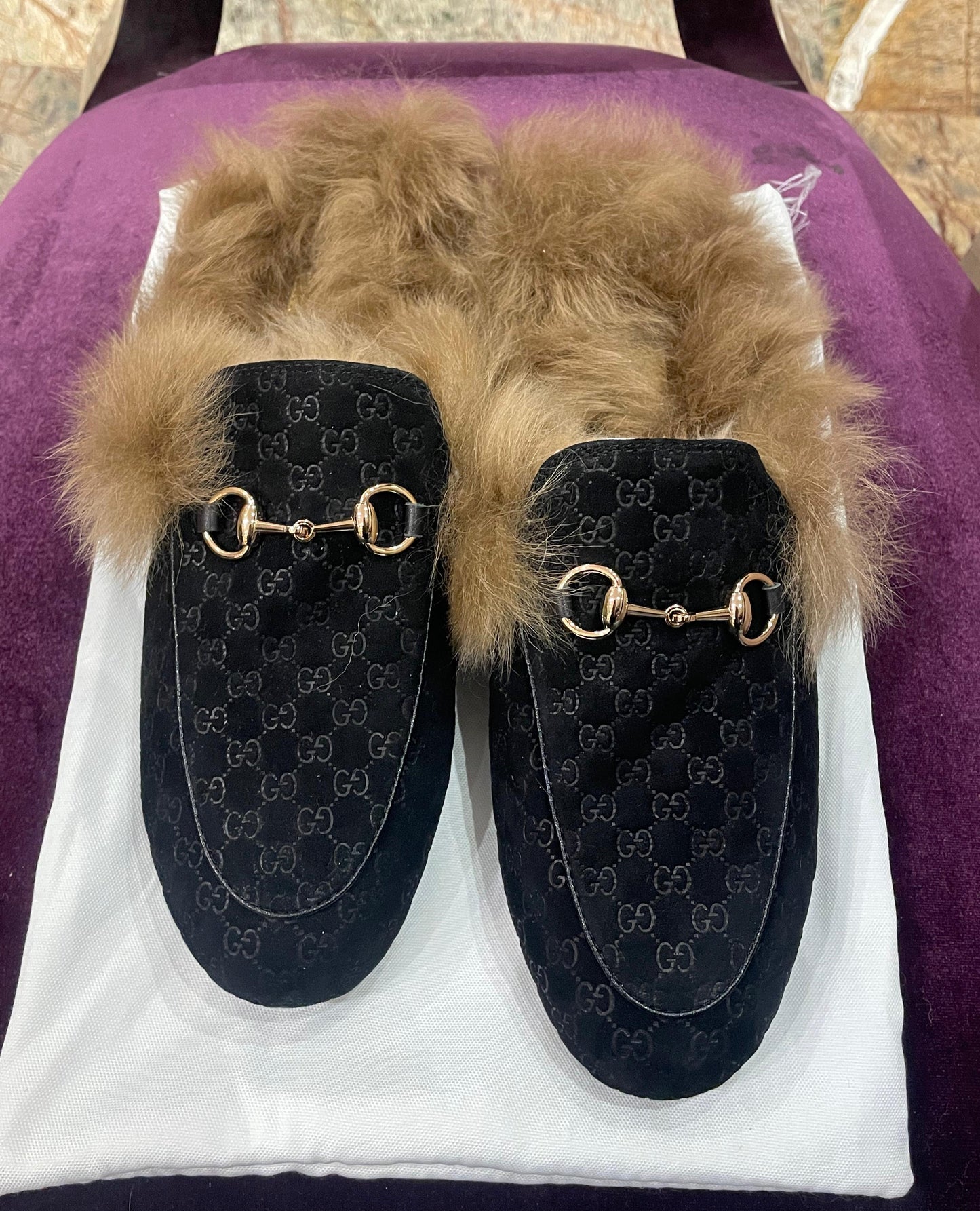 GUCCI Black Princetown shearling suede Mules