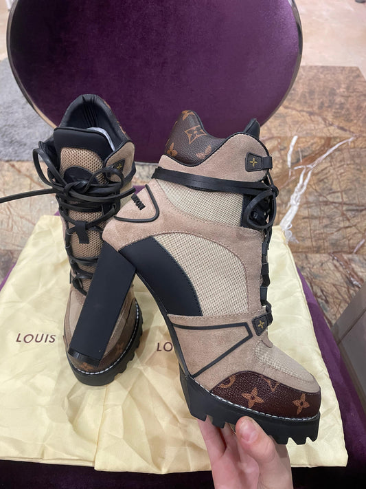 Louis Vuitton High Heels Earthy Boot
