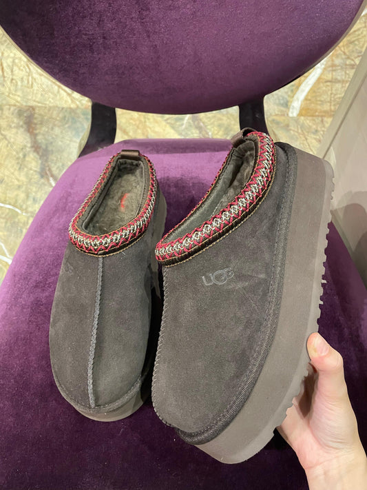 Uggs Tazz Chocolate Platform