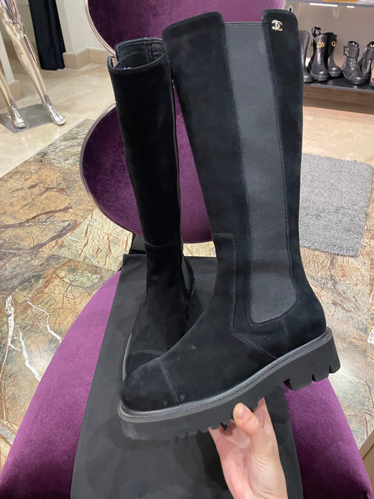 Chanel Suede Mid-Length Boots