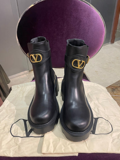 Valentino Classic Boots